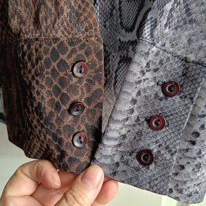 S🐆San Francisco animal print demi-sheer button down 2 shirts